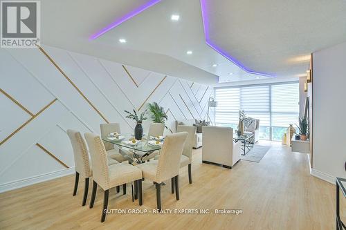 713 - 35 Trailwood Drive, Mississauga, ON - Indoor Photo Showing Dining Room