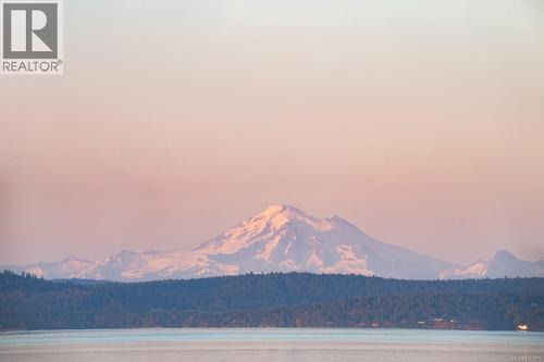 5605 Parker Ave, Saanich, BC - Outdoor With Body Of Water With View
