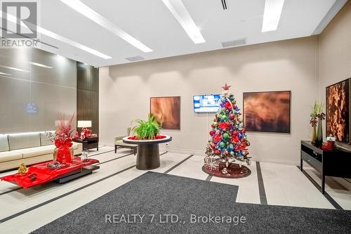 220 - 2035 Sheppard Avenue E, Toronto, ON - Indoor Photo Showing Other Room