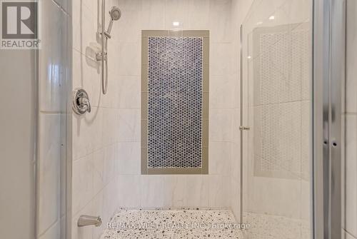 661 Regional Road 21, Uxbridge, ON - Indoor Photo Showing Bathroom