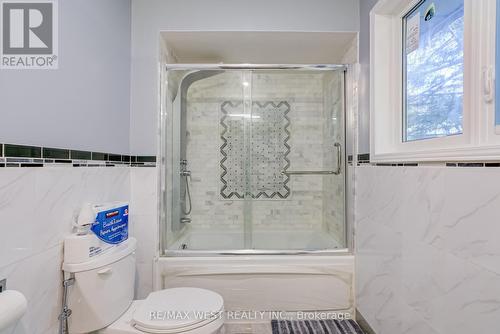 661 Regional Road 21, Uxbridge, ON - Indoor Photo Showing Bathroom