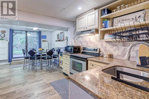 661 Regional Road 21, Uxbridge, ON - Indoor Photo Showing Kitchen