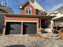 927 GASLIGHT WAY  Mississauga, ON L5W 1A2