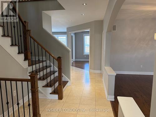 927 Gaslight Way, Mississauga, ON - Indoor Photo Showing Other Room