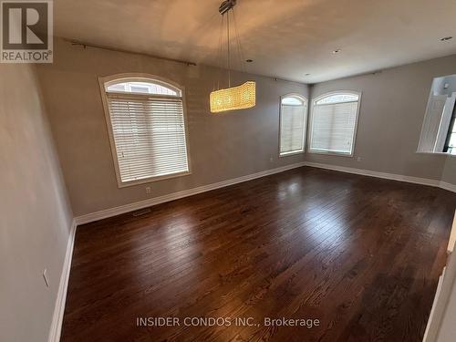 927 Gaslight Way, Mississauga, ON - Indoor Photo Showing Other Room
