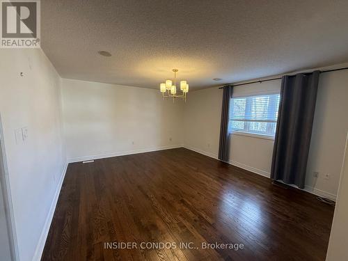 927 Gaslight Way, Mississauga, ON - Indoor Photo Showing Other Room