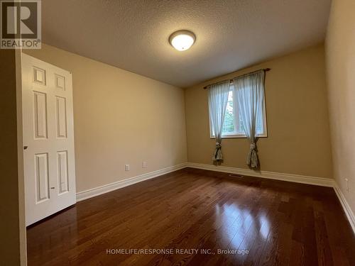 4 - 2282 Orchard Road, Burlington, ON - Indoor Photo Showing Other Room