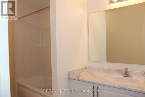 99 Robin Trail, Scugog (Port Perry), ON - Indoor Photo Showing Bathroom