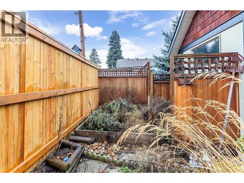 2935 Rosedale Avenue, Armstrong, BC - Outdoor