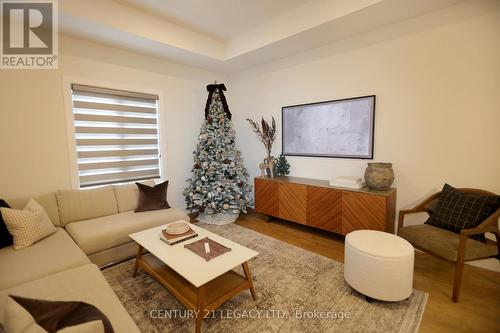 675 Winchester Avenue S, North Perth, ON - Indoor Photo Showing Living Room