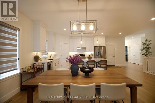 675 Winchester Avenue S, North Perth, ON - Indoor Photo Showing Dining Room
