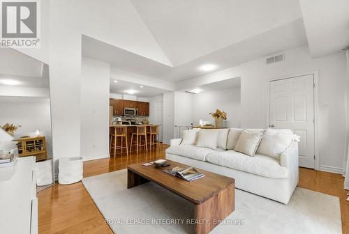 I - 1109 Stittsville Main Street, Ottawa, ON - Indoor Photo Showing Living Room