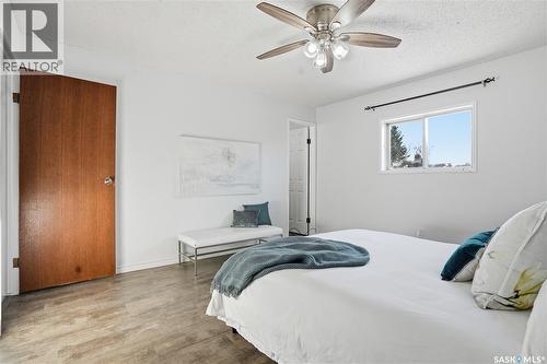 226 Stillwater Drive, Saskatoon, SK - Indoor Photo Showing Bedroom