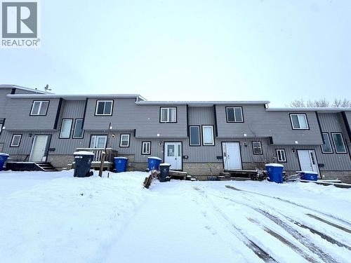 9815 97 STREET  Fort St. John, BC V1J 3S4
