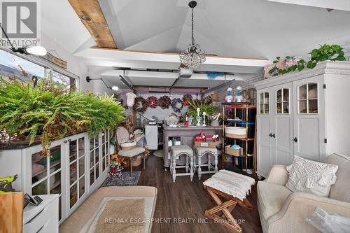 52 Lorne Avenue, Brant, ON - Indoor