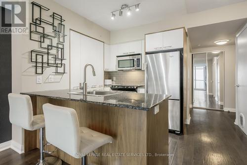 1710 - 1 Valhalla Inn Road, Toronto, ON - Indoor Photo Showing Kitchen With Stainless Steel Kitchen With Double Sink With Upgraded Kitchen