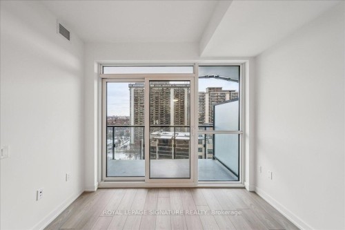 1313-120 Broadway Avenue, Toronto, ON - Indoor Photo Showing Other Room