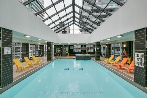 727-600 Fleet Street, Toronto, ON - Indoor Photo Showing Other Room With In Ground Pool