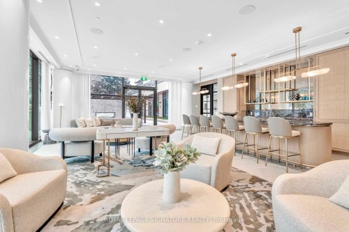 805-397 Royal Orchard Boulevard, Markham, ON - Indoor Photo Showing Living Room