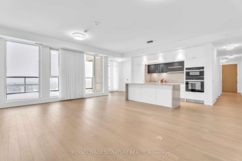 805-397 Royal Orchard Boulevard, Markham, ON - Indoor Photo Showing Kitchen
