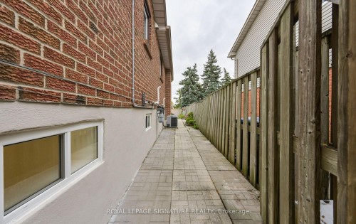 3980 Midhurst Lane, Mississauga, ON 