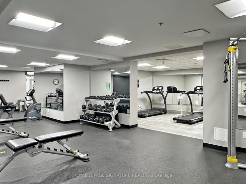 114-481 Rupert Avenue, Whitchurch-Stouffville, ON - Indoor Photo Showing Gym Room