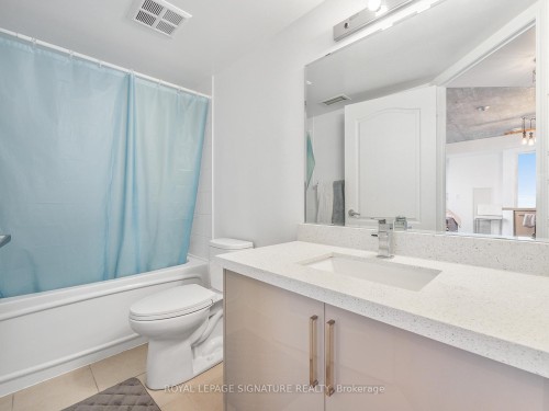 2307-17 Barberry Place, Toronto, ON - Indoor Photo Showing Bathroom