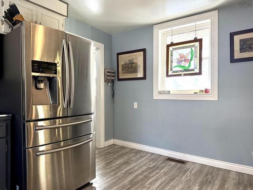 50 Victoria Street W, Amherst, NS 