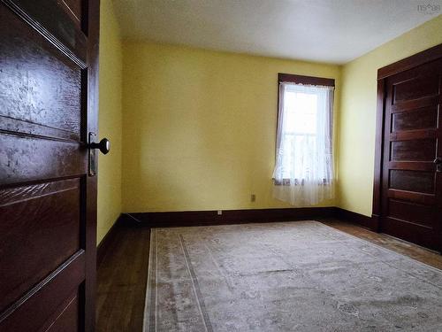 24 Claremont Avenue, Stellarton, NS 