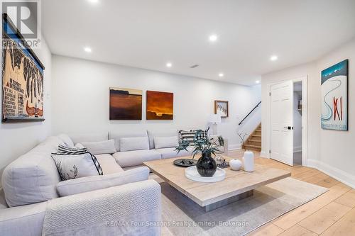 58 - 204 Blueski George Crescent, Blue Mountains, ON - Indoor Photo Showing Living Room