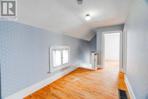 521 Upper Queen Street, London South (South P), ON - Indoor Photo Showing Other Room