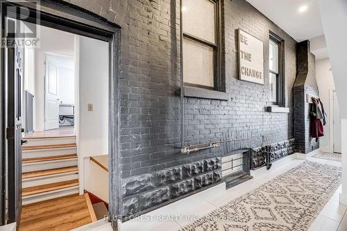 521 Upper Queen Street, London South (South P), ON - Indoor Photo Showing Other Room