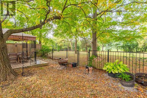 521 Upper Queen Street, London South (South P), ON - Outdoor