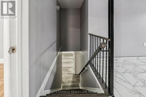 147 Hickling Trail, Barrie, ON - Indoor Photo Showing Other Room