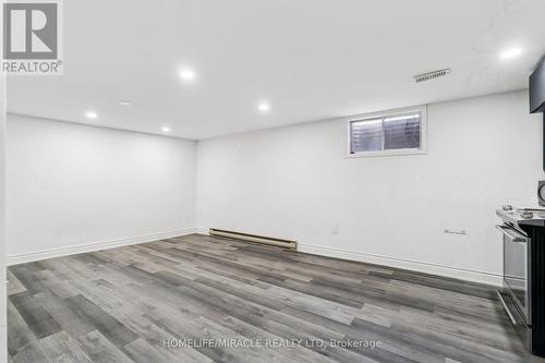 147 Hickling Trail, Barrie, ON - Indoor