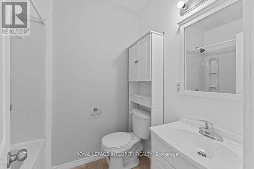 34 Market Street N, Smiths Falls, ON 