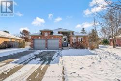 34 FIELDSTONE CRESCENT  Middlesex Centre (Komoka), ON N0L 1R0