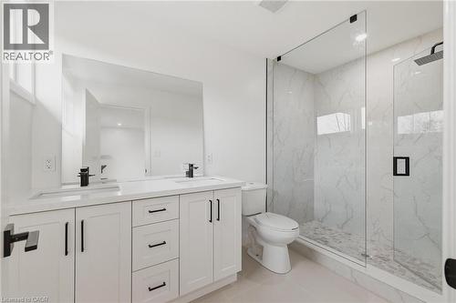 133 Pugh Street, Milverton, ON - Indoor Photo Showing Bathroom