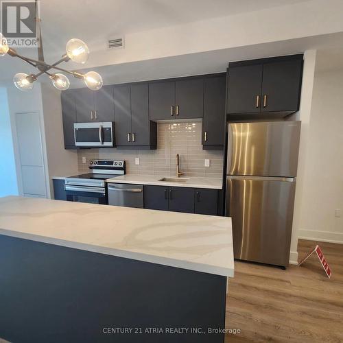 402 - 575 Conklin Road, Brantford, ON - Indoor Photo Showing Kitchen With Stainless Steel Kitchen