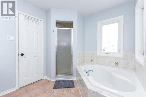11 Arthurs Crescent, Brampton, ON - Indoor Photo Showing Bathroom