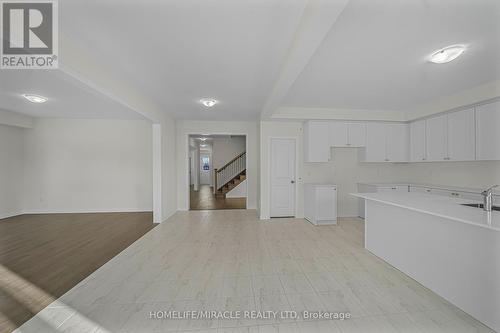 103 Windermere Boulevard, Loyalist, ON - Indoor Photo Showing Other Room