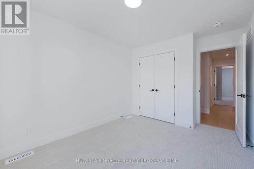 Photos of a similar unit - 72 - 1175 Riverbend Road, London South (South B), ON 