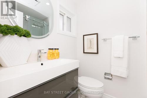 75 Breckonwood Crescent, Markham, ON - Indoor Photo Showing Bathroom
