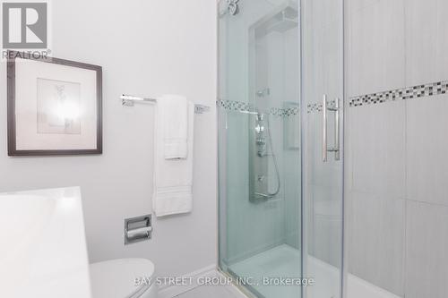 75 Breckonwood Crescent, Markham, ON - Indoor Photo Showing Bathroom