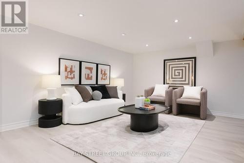 75 Breckonwood Crescent, Markham, ON - Indoor