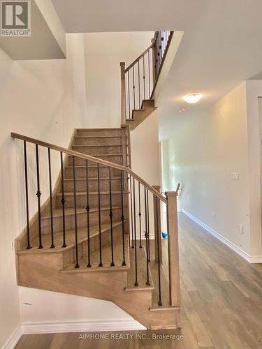 21 Viola St. Street, East Gwillimbury, ON - Indoor Photo Showing Other Room