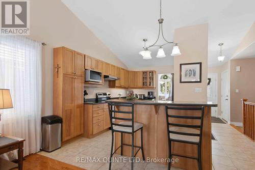 43 Gavey Street, Belleville (Thurlow Ward), ON - Indoor Photo Showing Kitchen