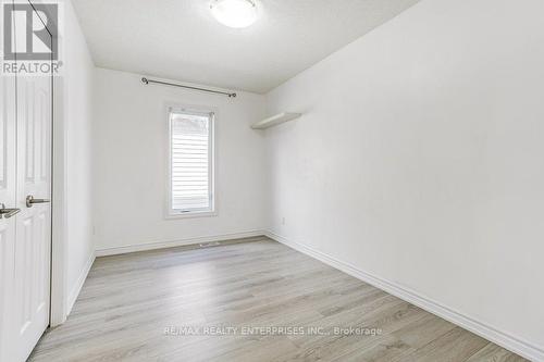 318 Old Huron Road N, Kitchener, ON - Indoor Photo Showing Other Room