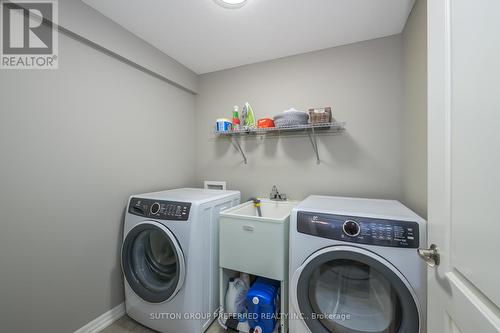 21 Caverhill Crescent, Middlesex Centre (Komoka), ON - Indoor Photo Showing Laundry Room