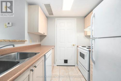 8F - 310 Central Park Drive, Ottawa, ON - Indoor Photo Showing Kitchen With Double Sink